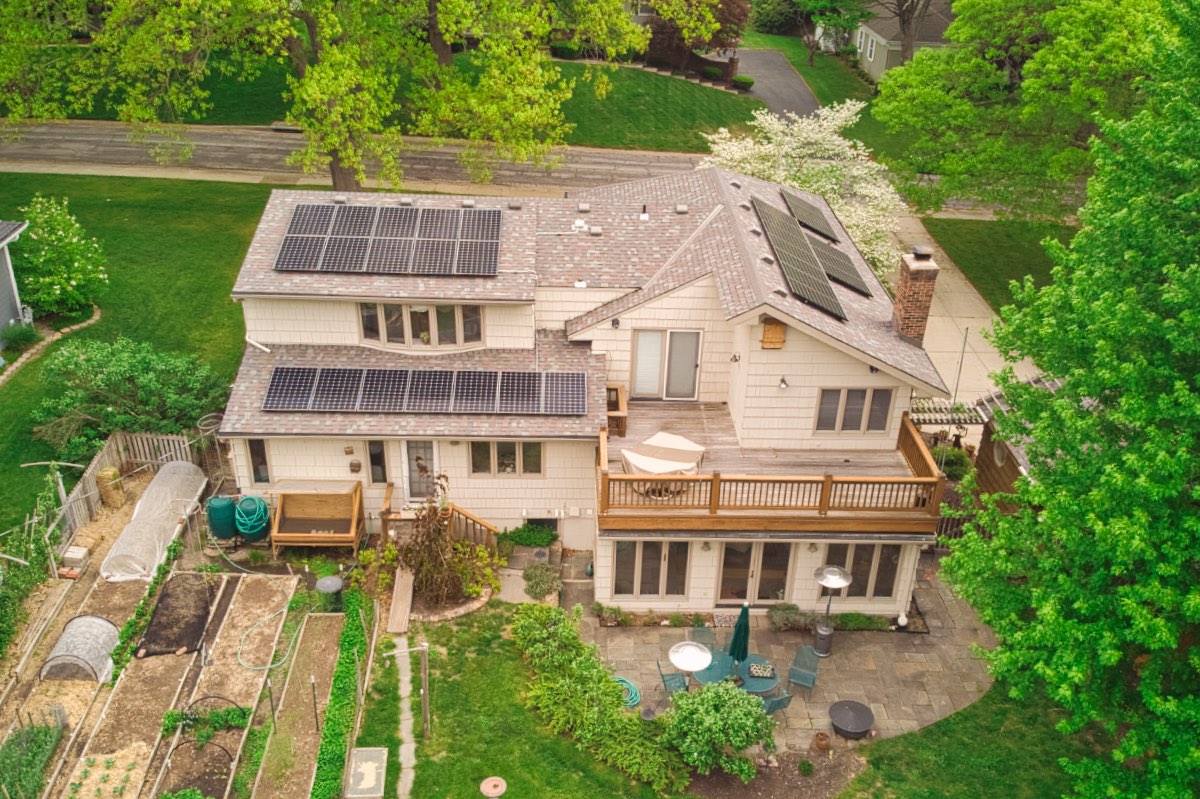DJI_0146-web Prairie Village Solar
