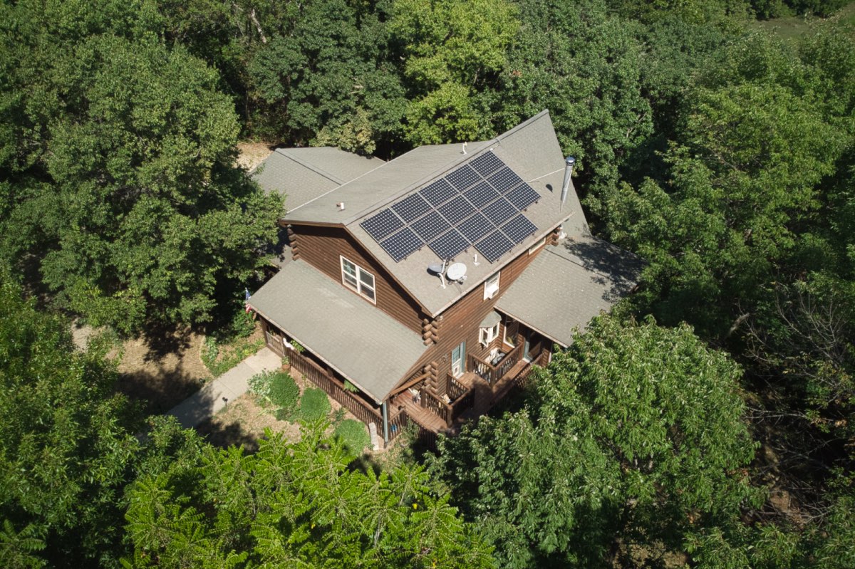 DJI_0499-web Lecompton Solar