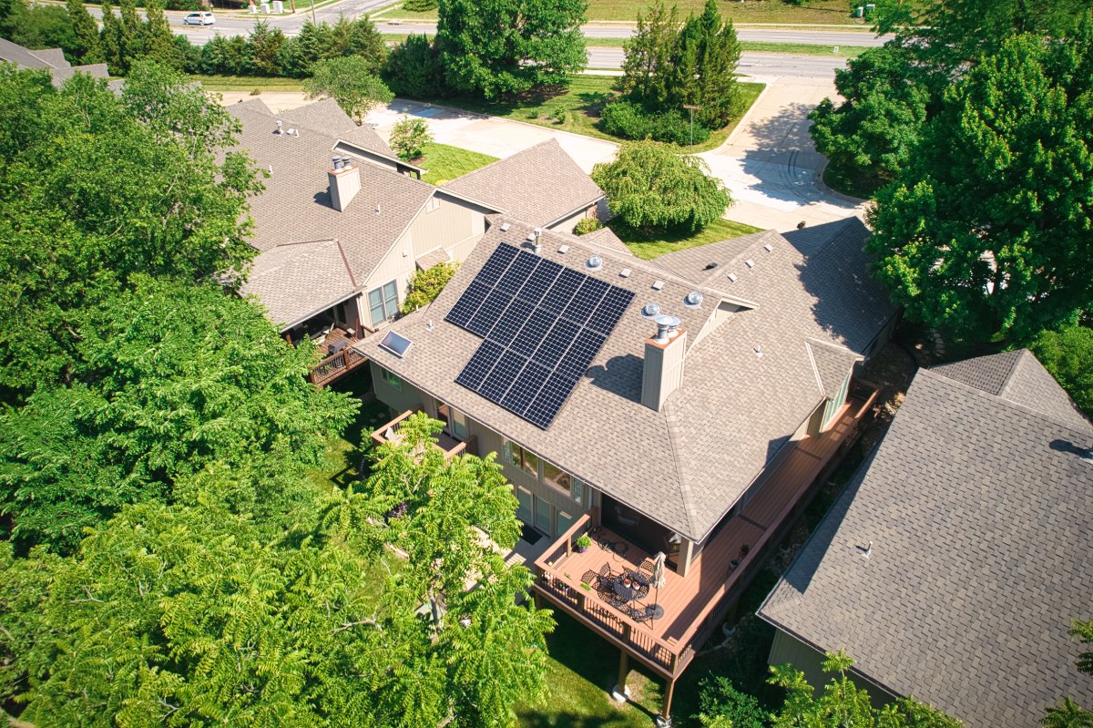 DJI_0081-web Lawrence Residential Solar